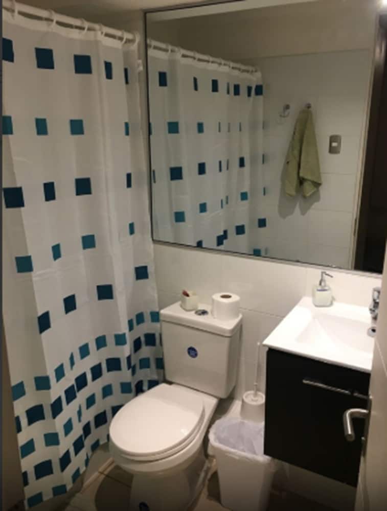 Family Apartment, 3 Bedrooms, Non Smoking, Private Bathroom photo 3