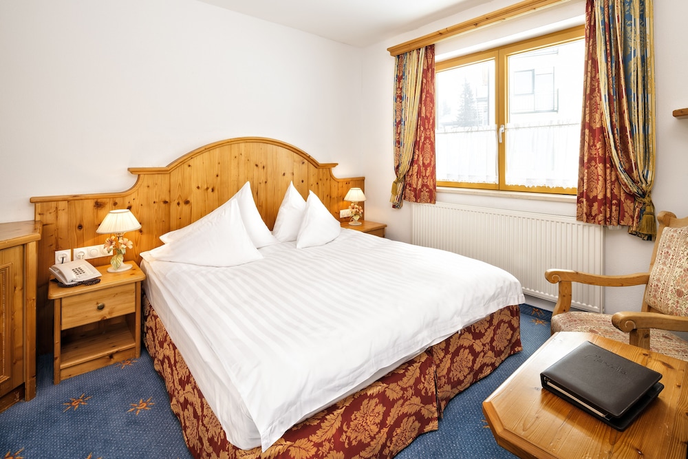 Economy Double Room, 1 Queen Bed photo 1