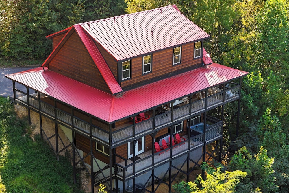 House (5 Bedrooms)