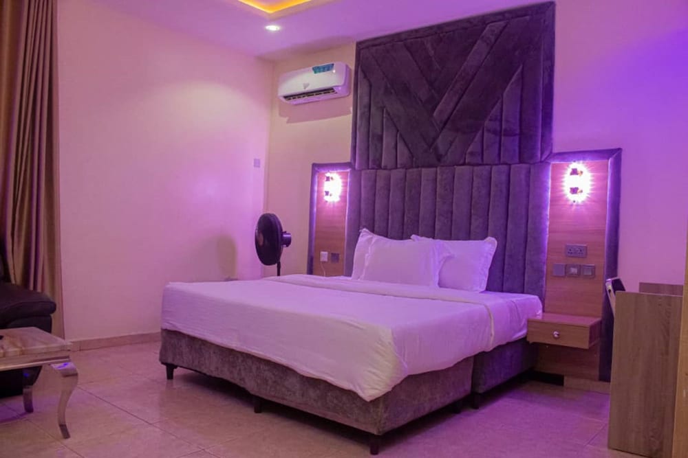Luxury Room