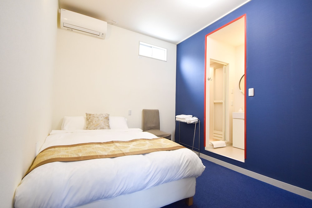 Basic Double Room, 1 Double Bed, Non Smoking, Mezzanine - Photo 7