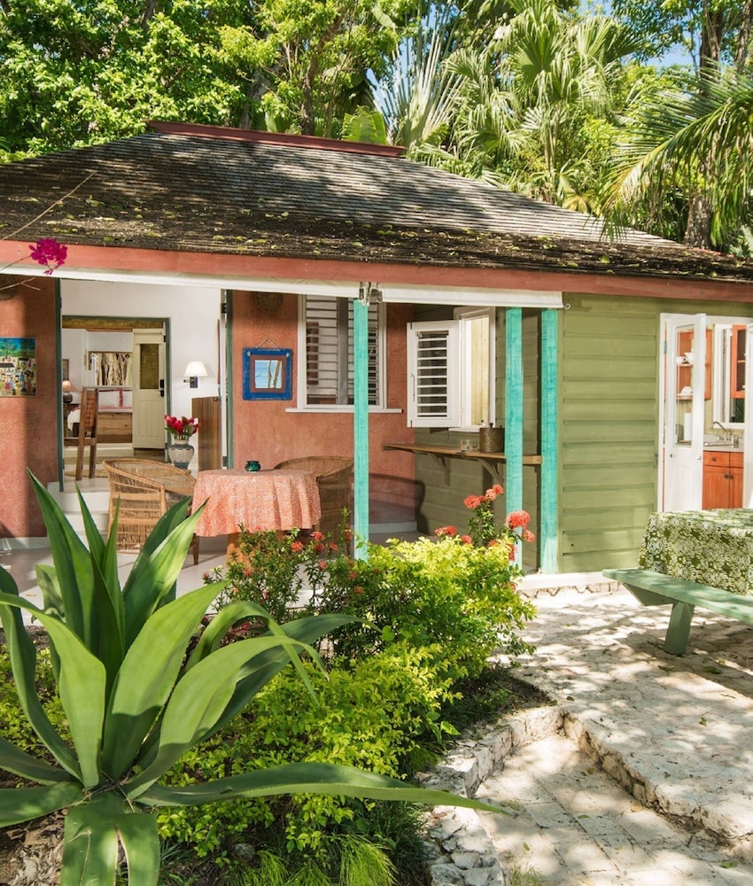 Villa, 1 Queen Bed, Ocean View - Photo 2