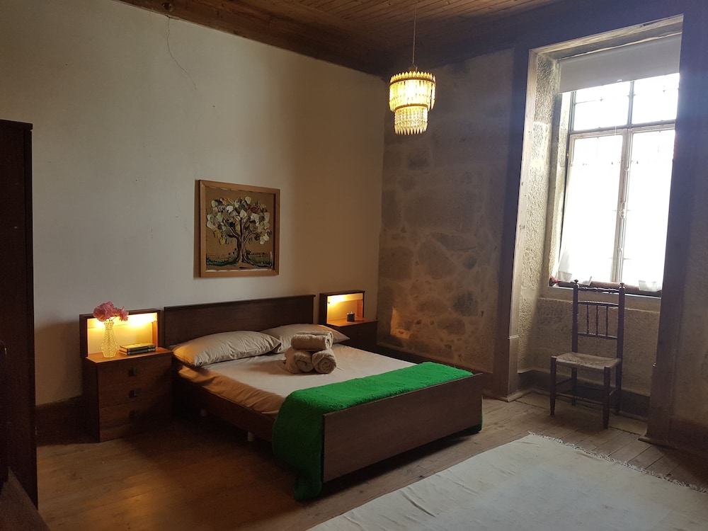 House, 3 Bedrooms photo 1