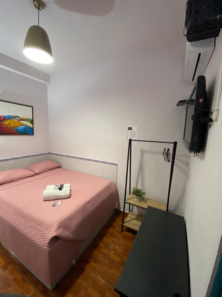 Deluxe Double or Twin Room photo 1