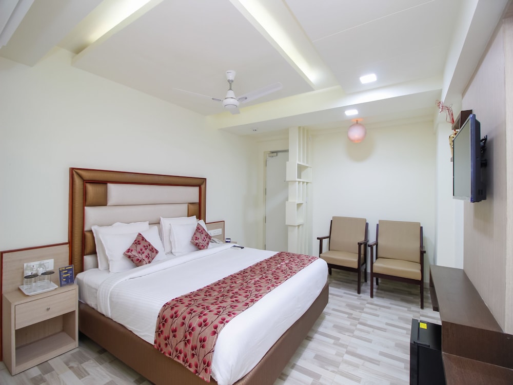 Suite, 1 Queen Bed