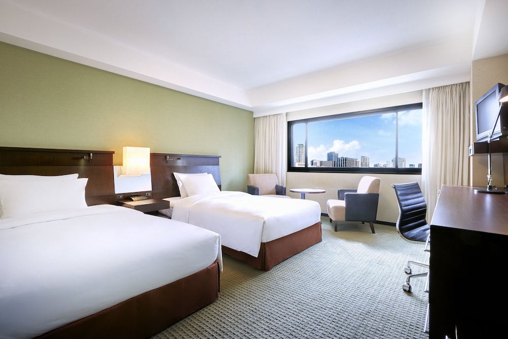 Room, 2 Double Beds, Smoking, Business Lounge Access photo 1