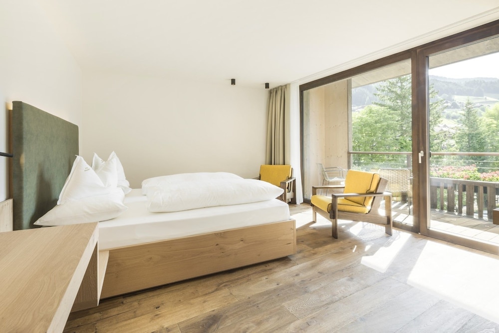Superior Double Room, 1 Double Bed, Non Smoking, Garden View photo 2