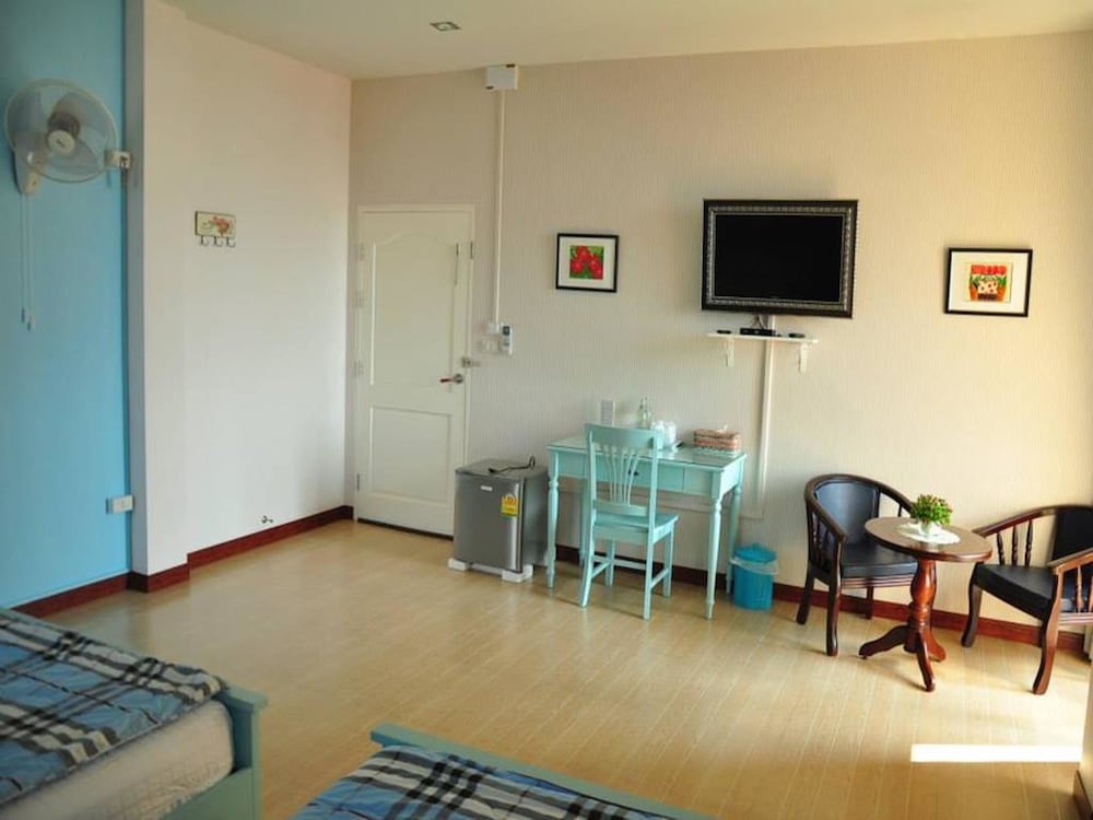 Standard Twin Room photo 3