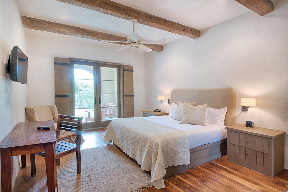 Presidential Suite, 2 Bedrooms, Kitchen photo 2