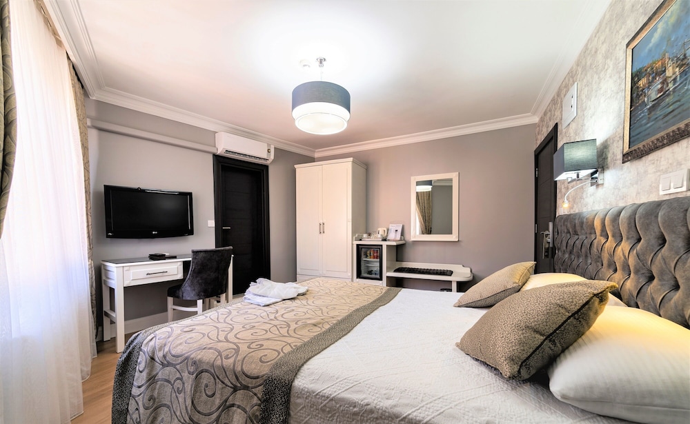 Standard Double Room photo 2