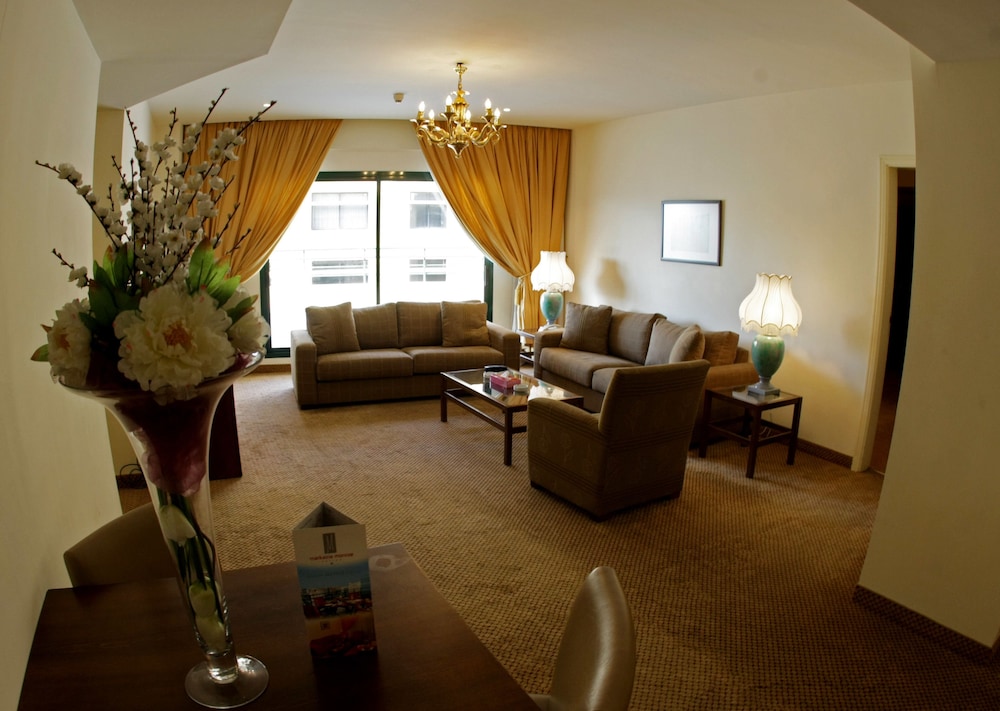 Three Bedroom Suite photo 2