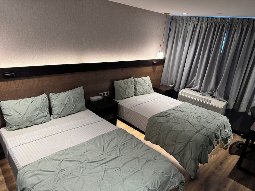 Deluxe Double Room photo 2