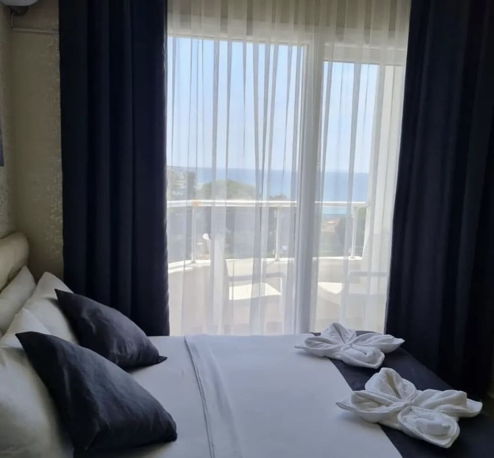 Camera Deluxe con letto matrimoniale o 2 letti singoli, 1 camera da letto, balcone, vista mare