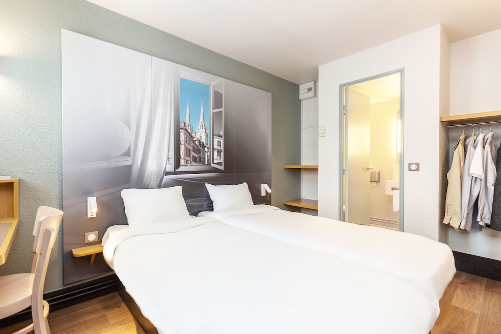 Twin Room, Non Smoking photo 2