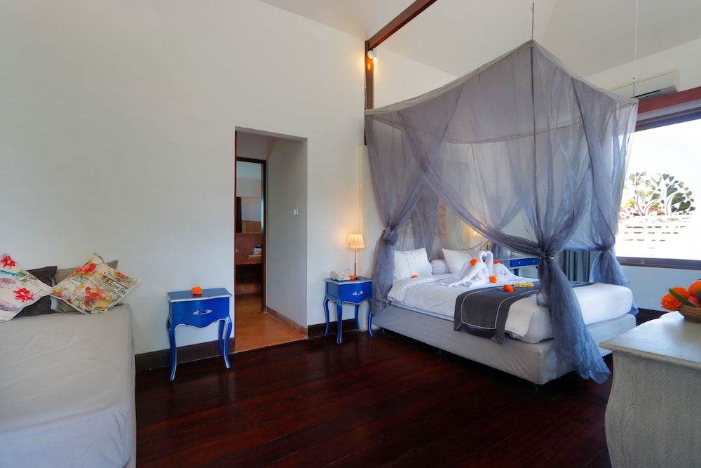 Deluxe Double Room, Pool View photo 3