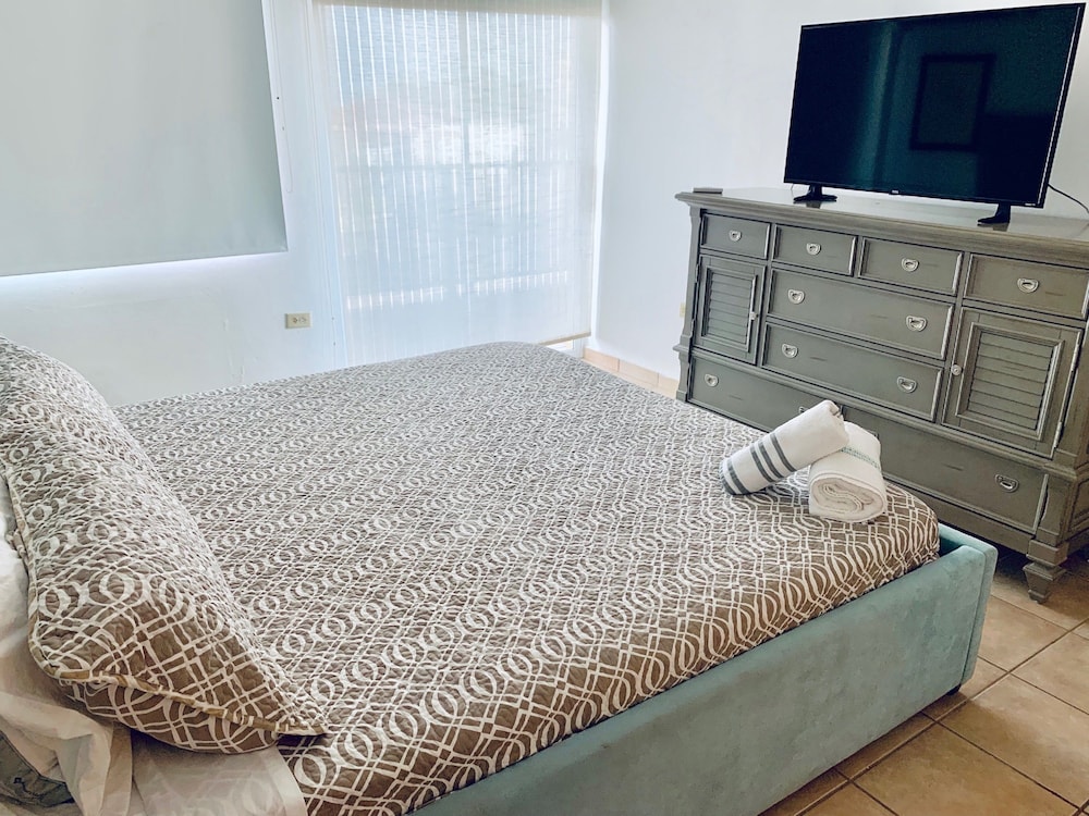 Family Suite, 3 Bedrooms, Ocean View, Oceanfront (OFS b201) - 2nd Floor photo 1