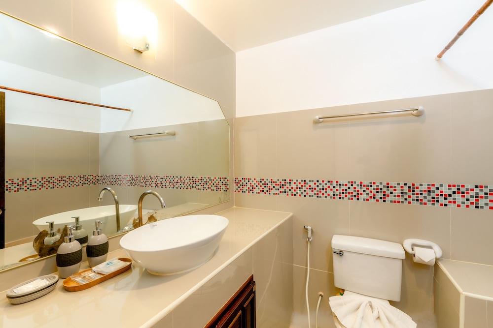 Family Suite with Terrace - Photo 14