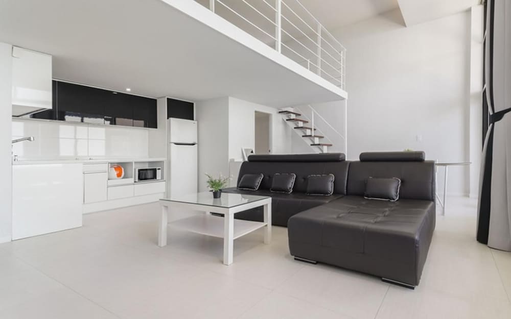 Room (VIP-1 (Spa Duplex)) - Photo 5