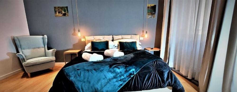Classic Room, City View
