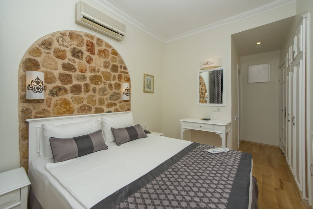 Standard Room, Non Smoking, City View photo 1