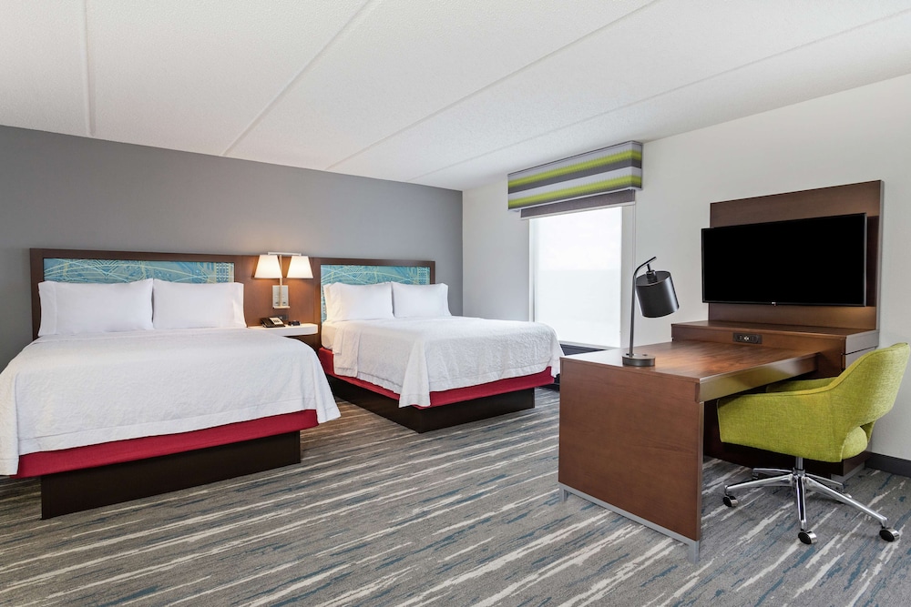 Studio Suite Two Queens
