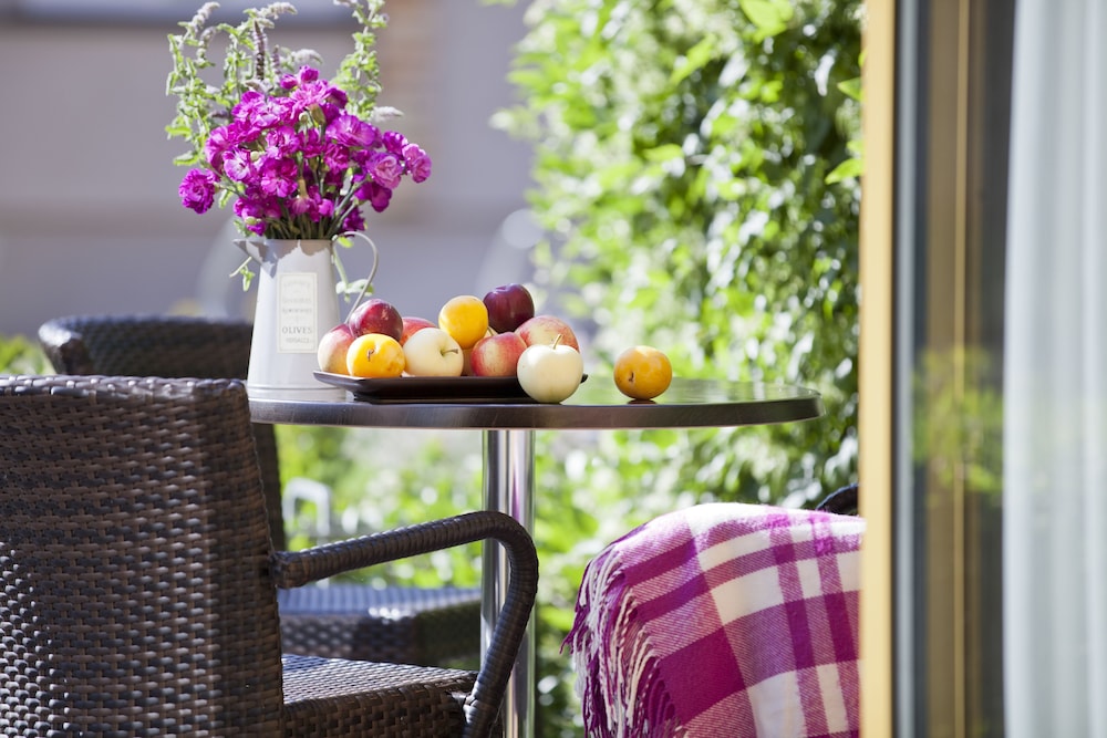 Superior Double or Twin Room, Terrace, Ground Floor