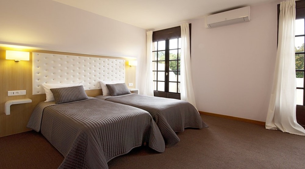 Standard Double or Twin Room, Terrace photo 3