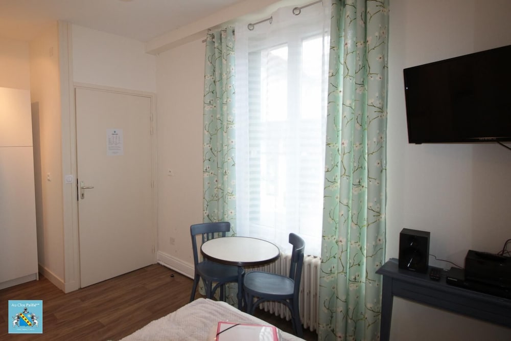 Basic Single Room photo 2