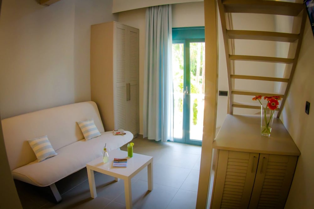 Suite, Sea View (Split Level)