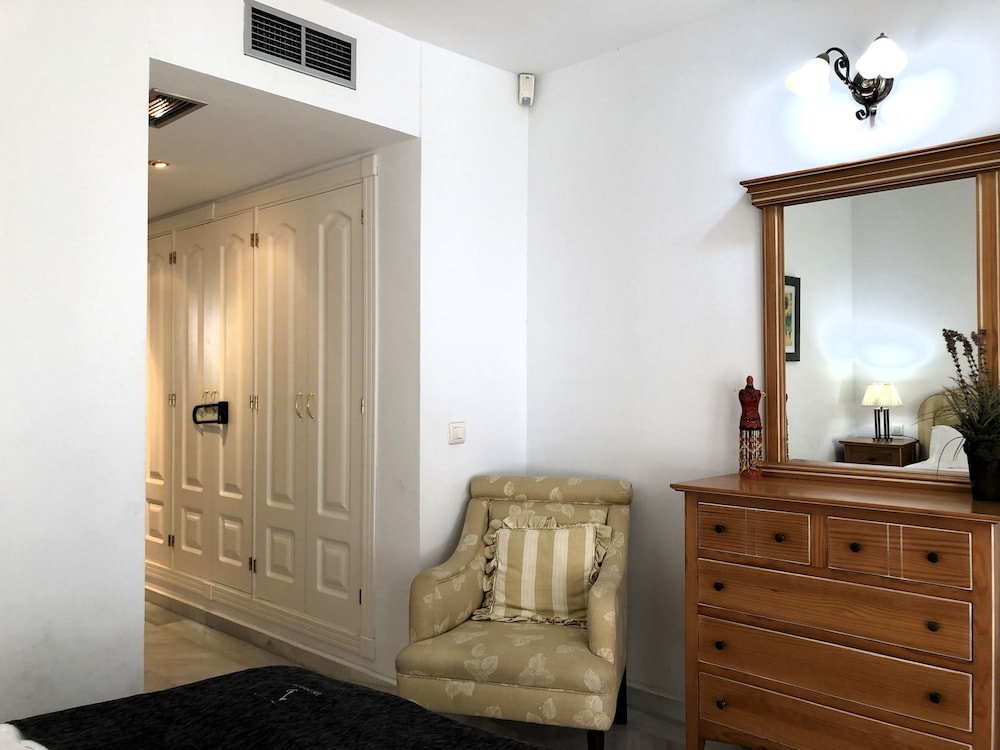 3 Bed Excellent and Quiet Location F-4, Billede 16