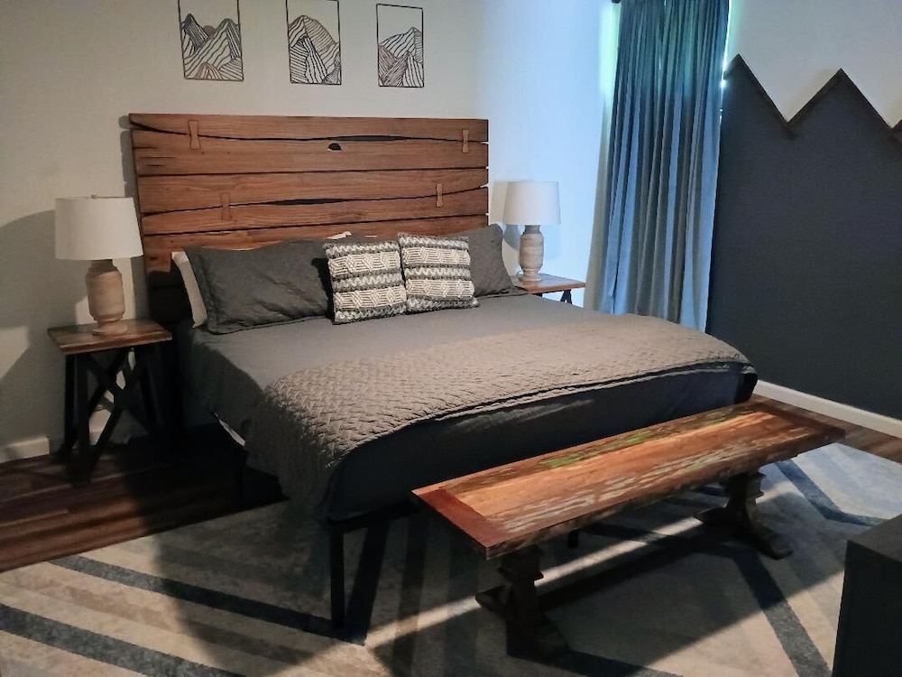 Deluxe Suite, Mountain View