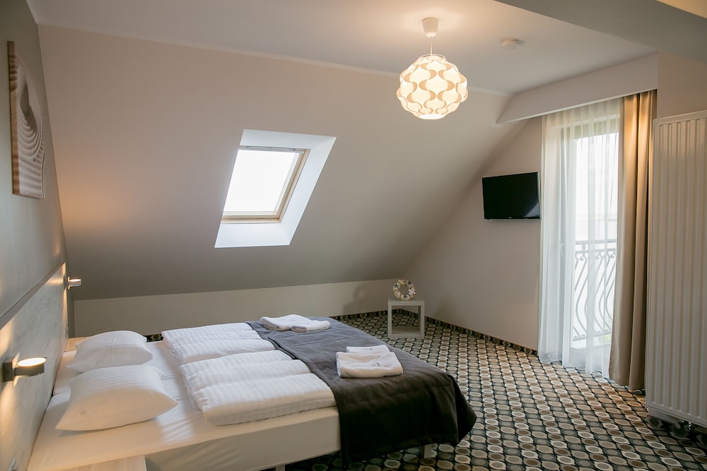 Superior Room, Lake View photo 1