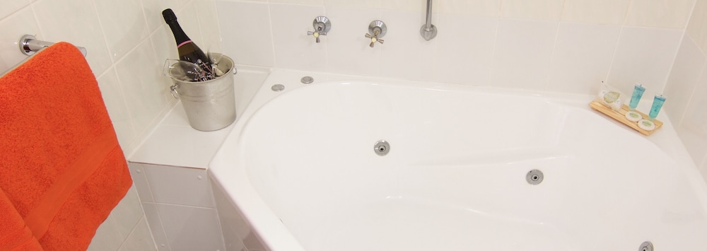 Superior Spa Suite photo 3