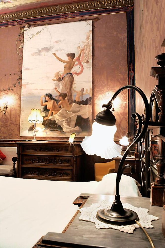 Deluxe Double Room - Photo 2
