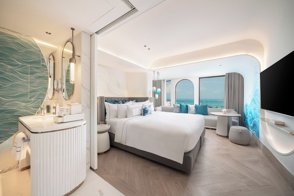 Deluxe Room Sea View (2+1)