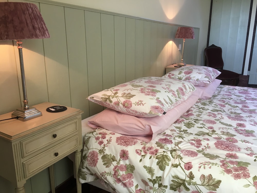 Deluxe Double Room (L'Hermine) photo 3