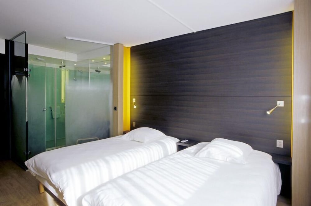 Comfort Twin Room - Photo 1