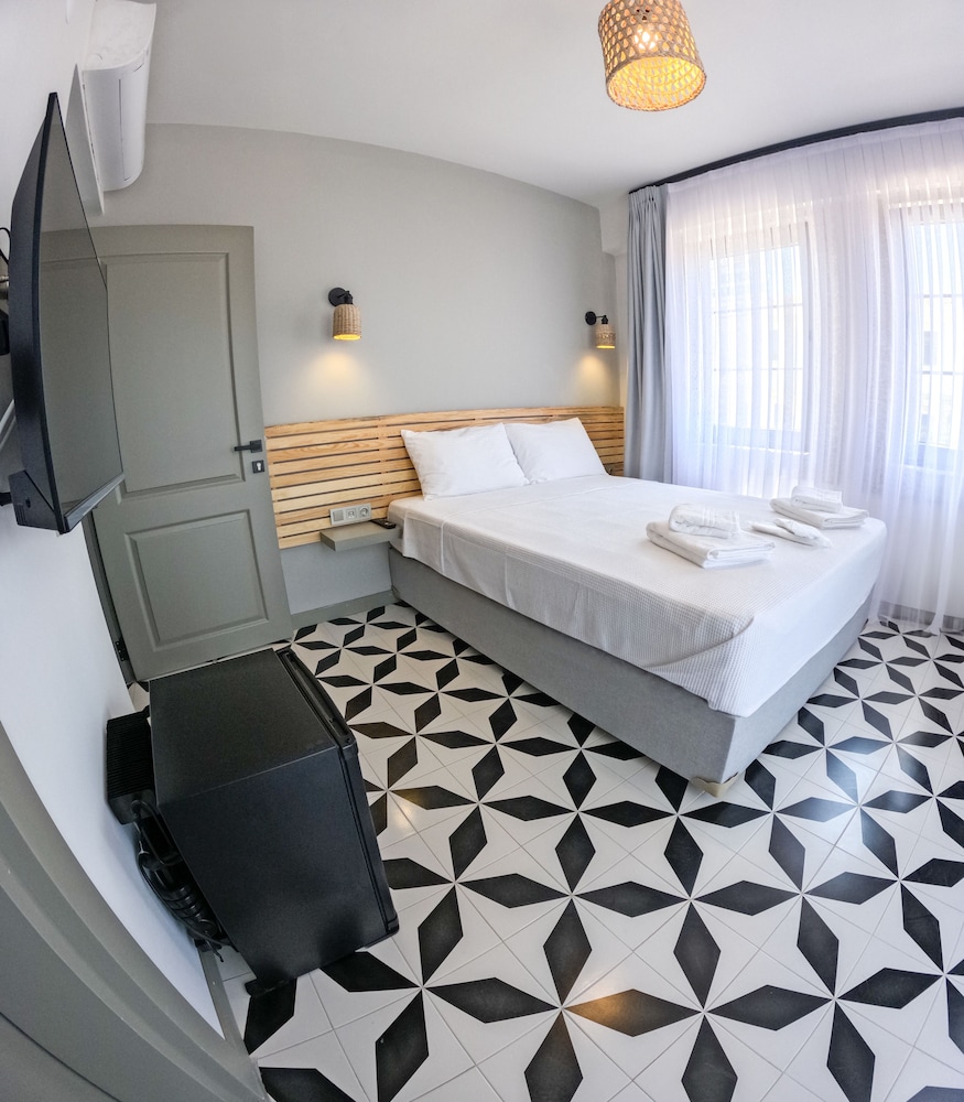Junior Double Room, Balcony photo 3
