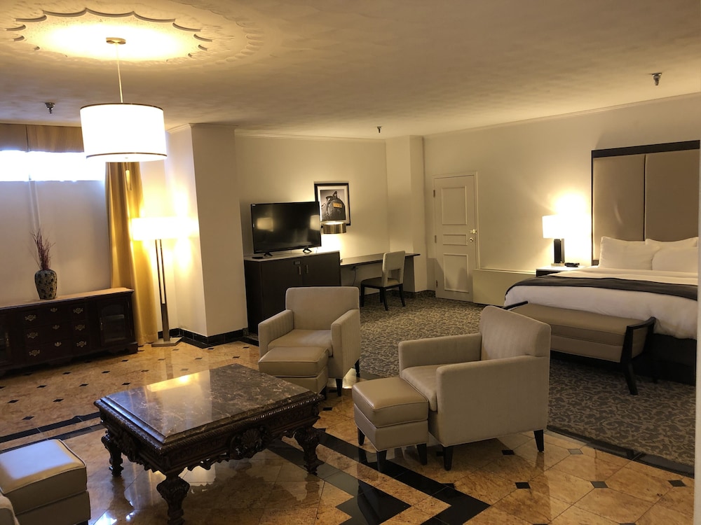 Suite, 1 Bedroom, Non Smoking (King Bed)
