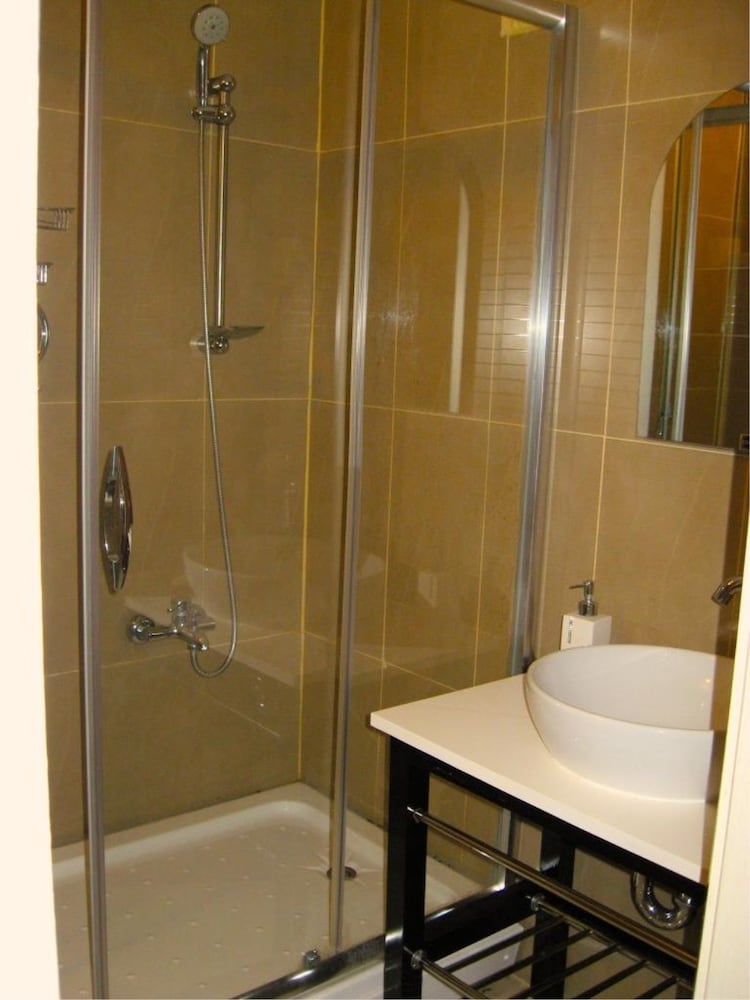 Standard Room photo 3
