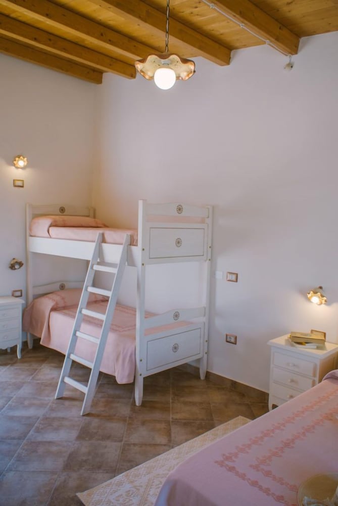 Quadruple Room photo 3