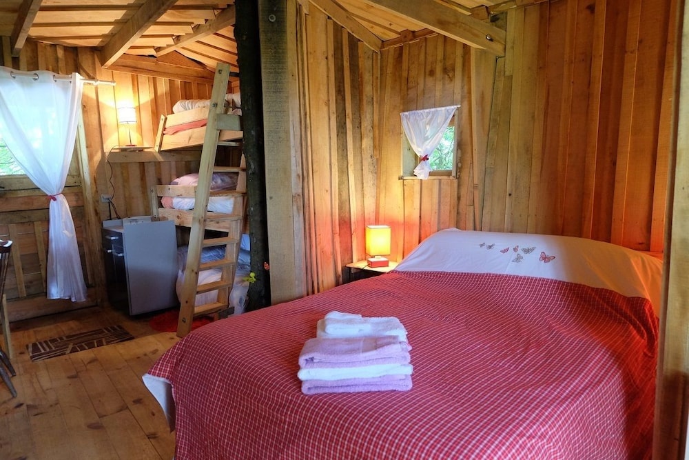 Tree House, Terrace photo 1