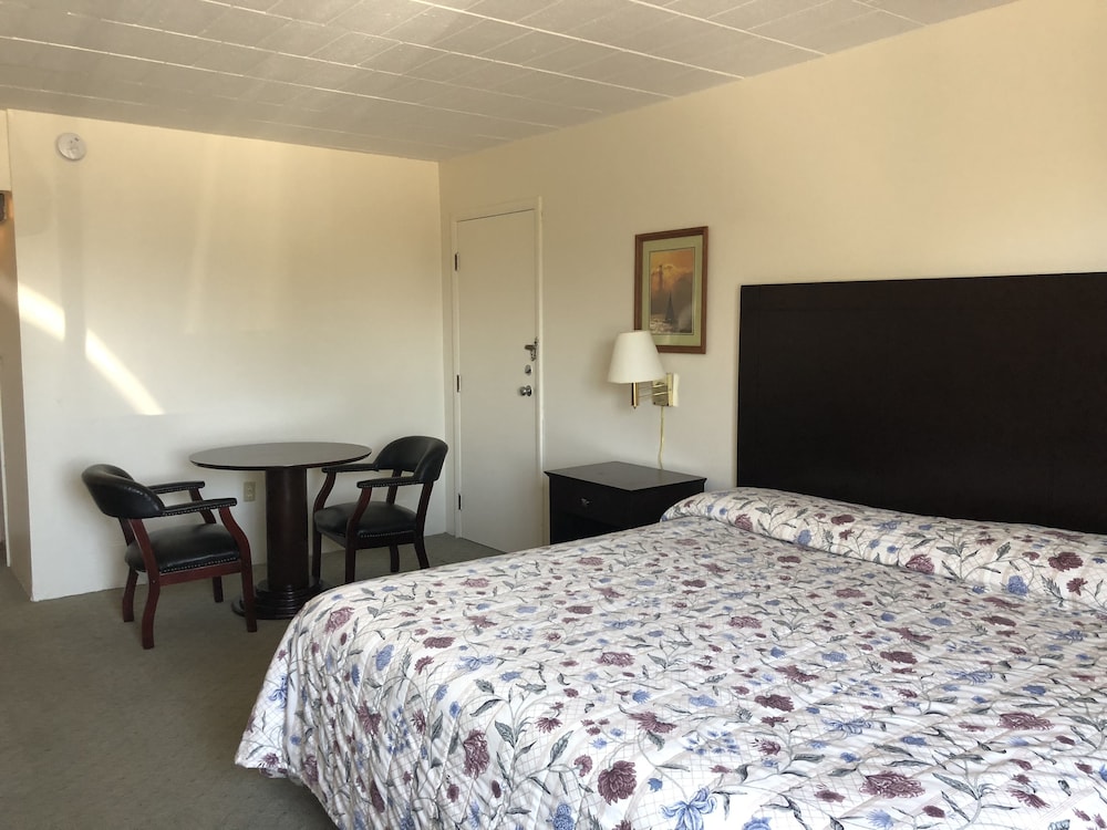 Standard Room, Non Smoking photo 3