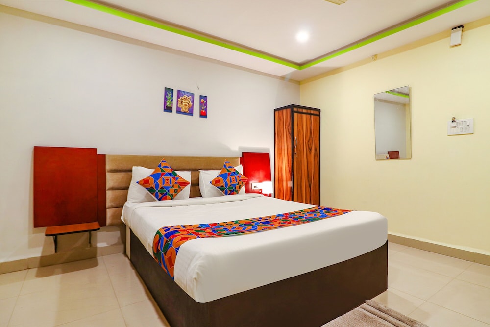 Deluxe Room - Photo 1