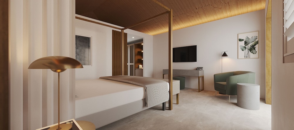 Classic Studio Suite, Resort View