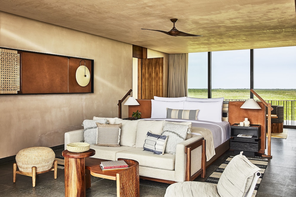 Suite, Multiple Beds (Ocean & Sunset, with Plunge Pool)