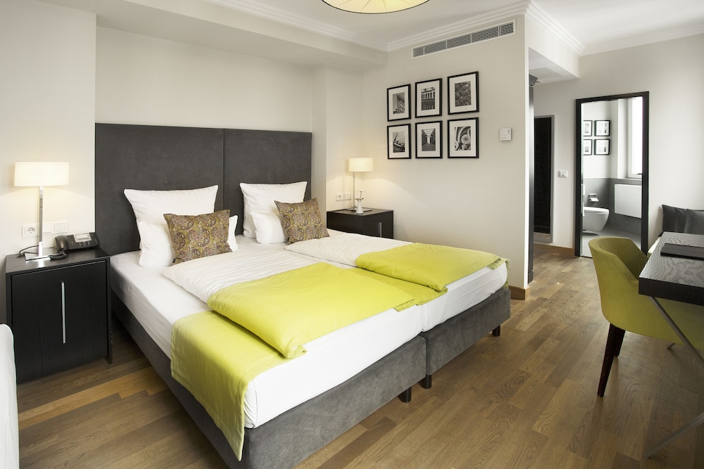 Superior Double or Twin Room - Photo 2