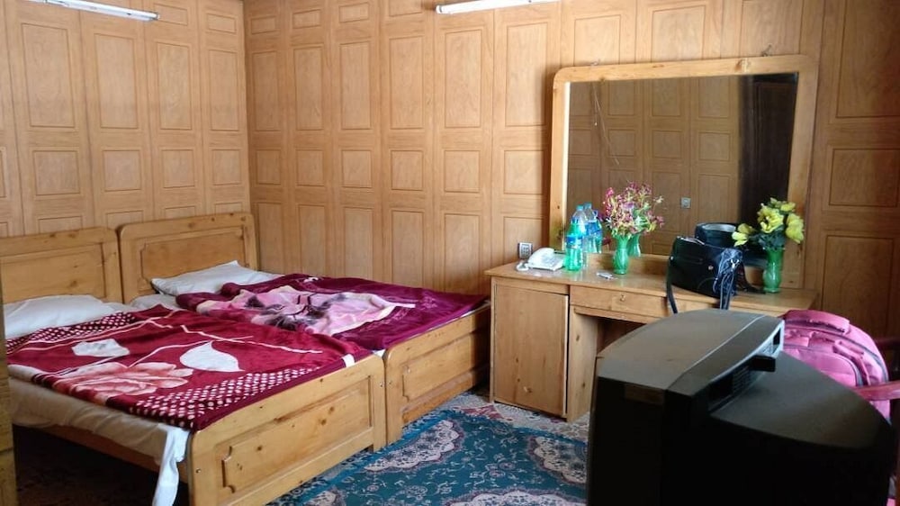 Deluxe Double Room photo 2