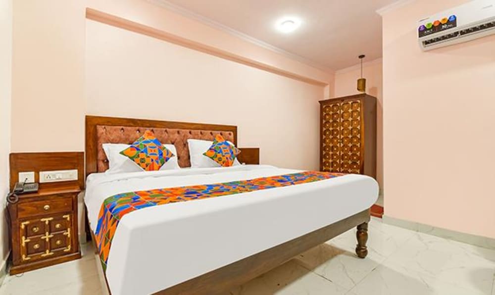 Deluxe Room - Photo 1