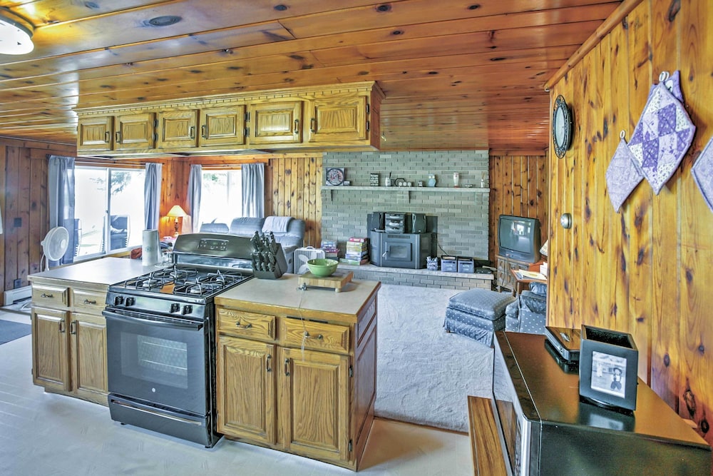 House (2 Bedrooms) photo 2